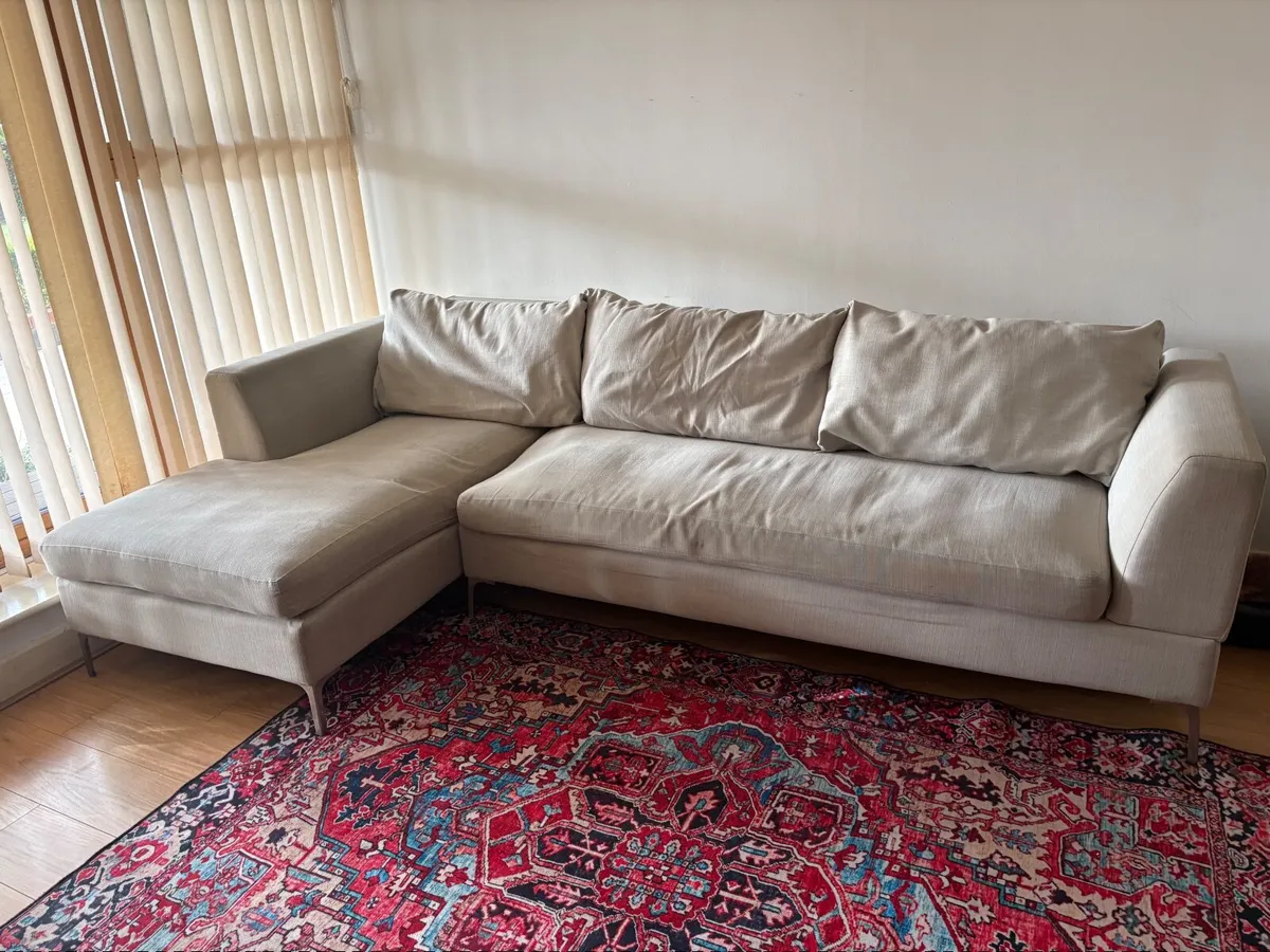 Beige couch - Image 2