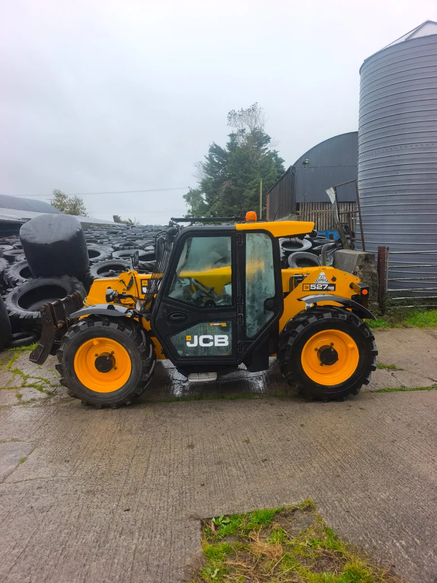 JCB 527-58 telehandler - Image 3