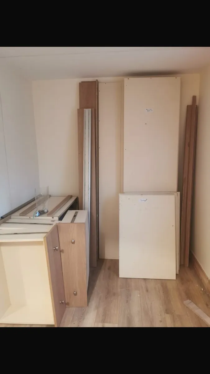Disassembled Sliderobe Wardrobe - Image 3