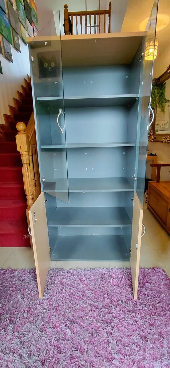 Cabinets - Image 3