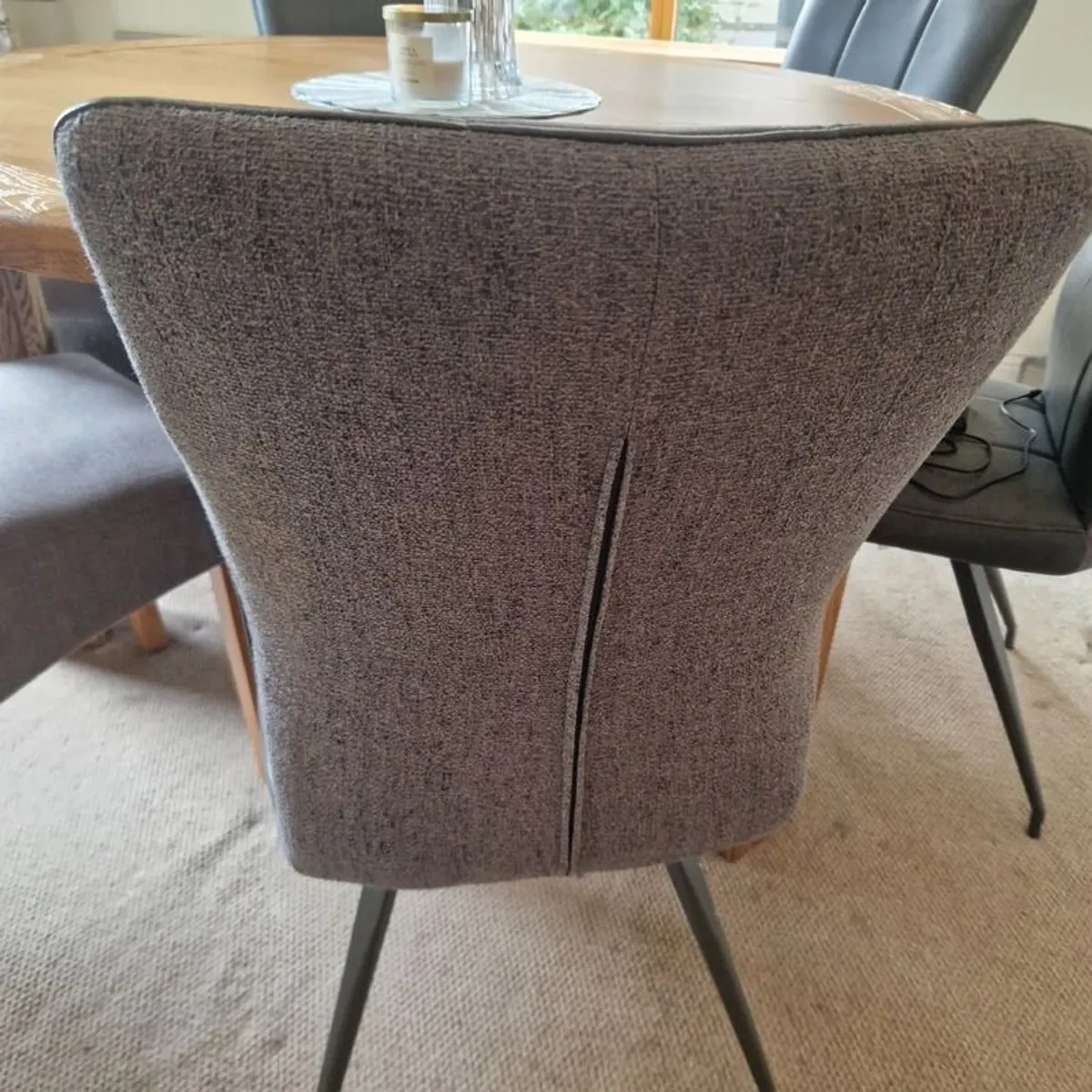 Dining room table - Image 4