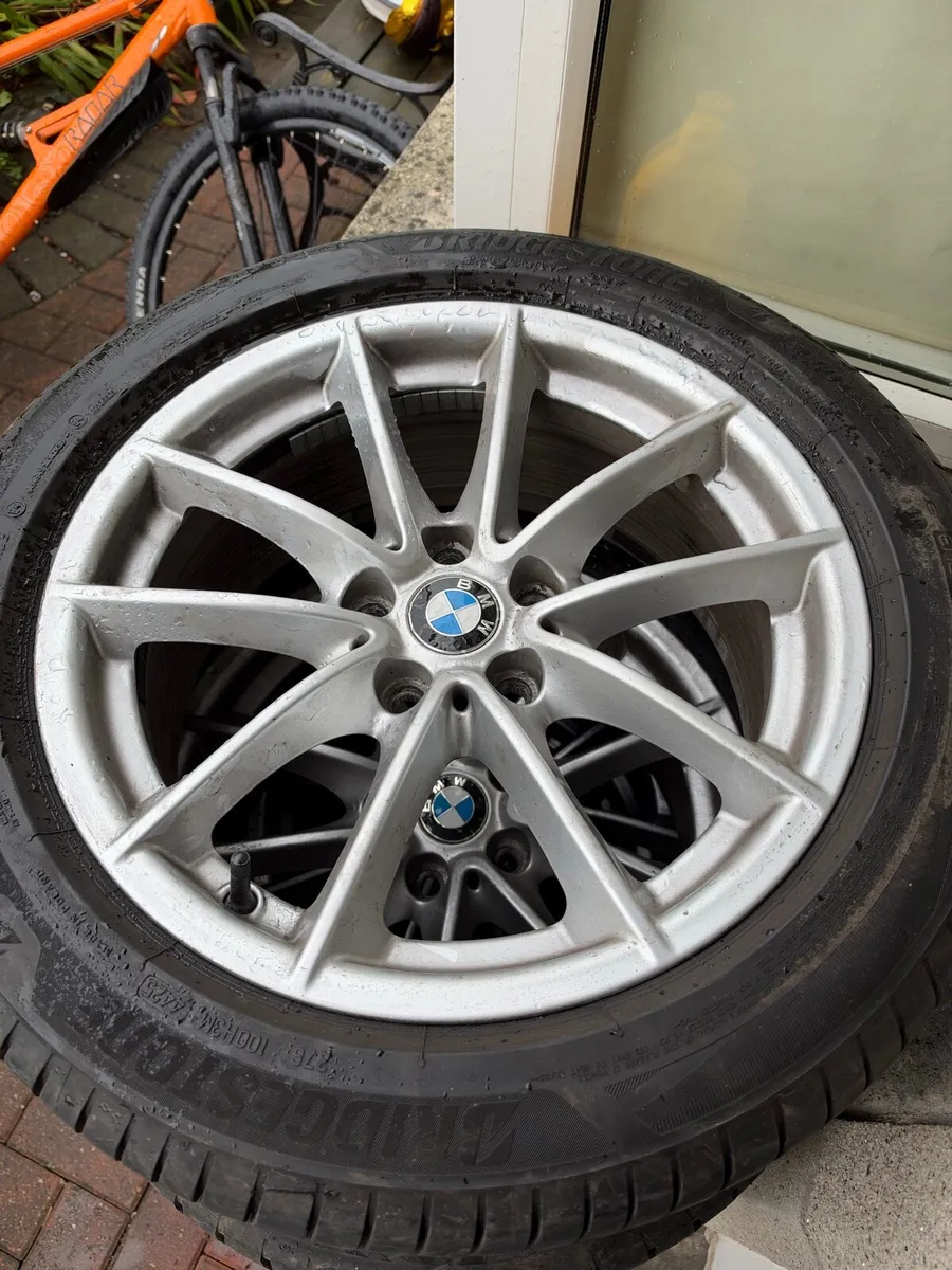Genuine Bmw g30 Alloy wheels - Image 1