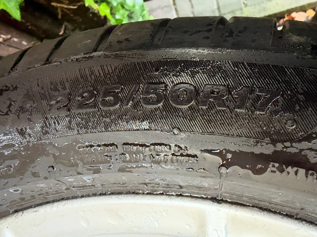 Genuine Bmw g30 Alloy wheels - Image 4