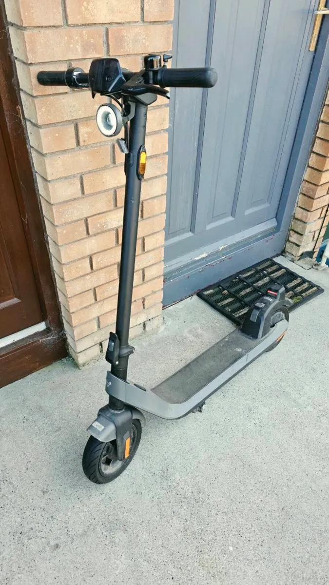 Electric Scooter for Sale – €200 - Image 1