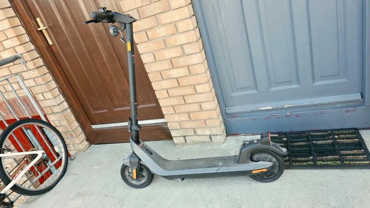 Electric Scooter for Sale – €200 - Image 2