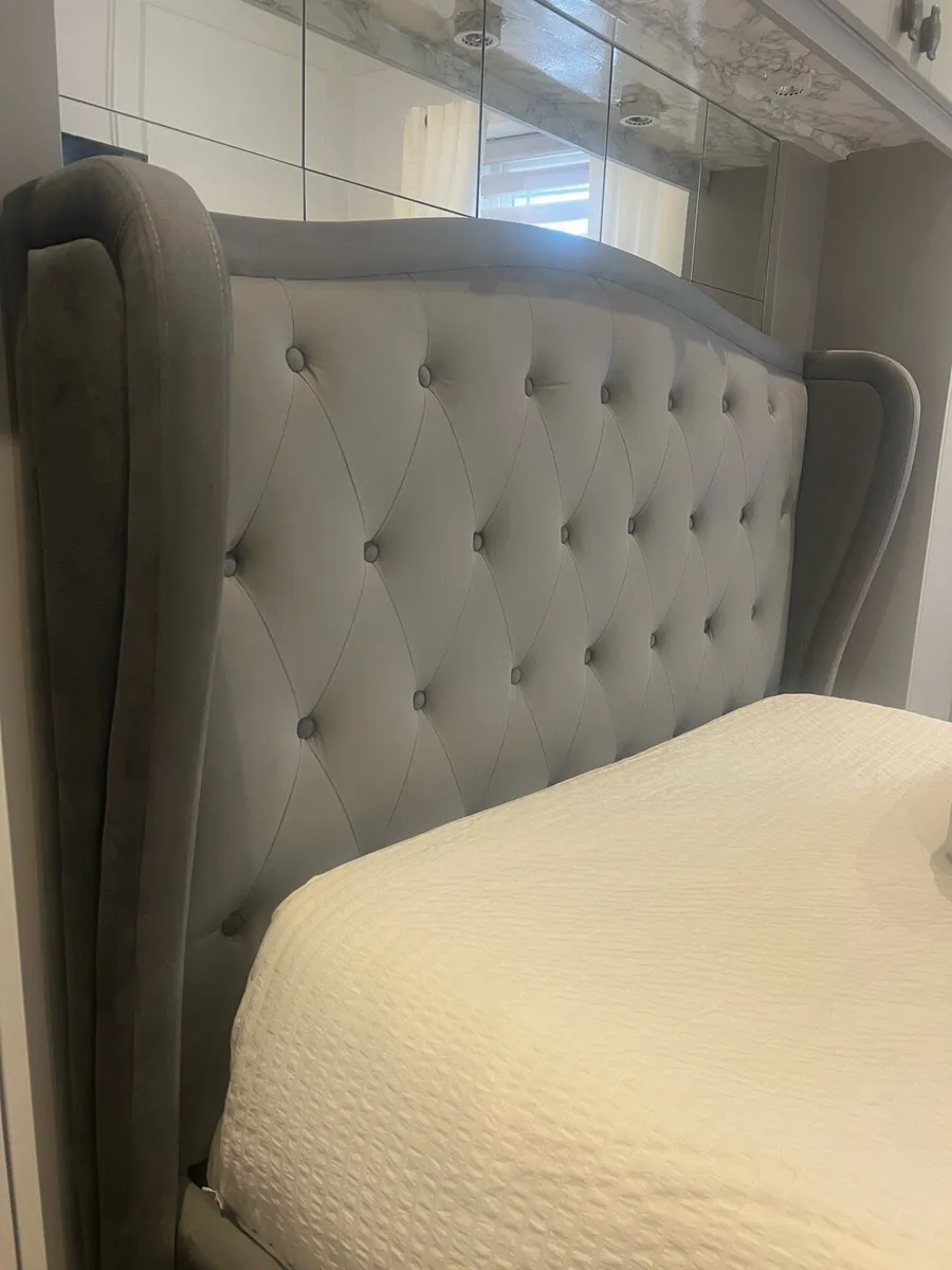 Luxury grey double bed - Image 2