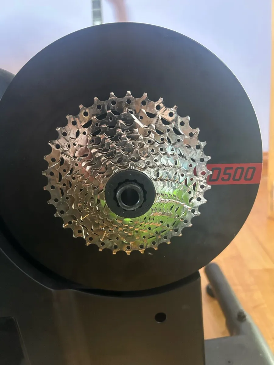 Smart turbo trainer (brand new) - Image 2