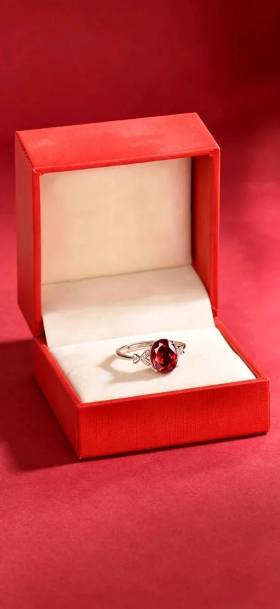 925 Sterling Silver Garnet Red Ring, Luxury 4‑Pron - Image 3