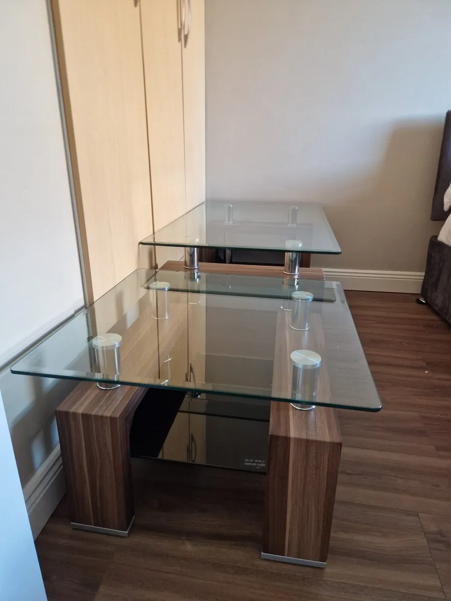 Two coffee tables - Image 1