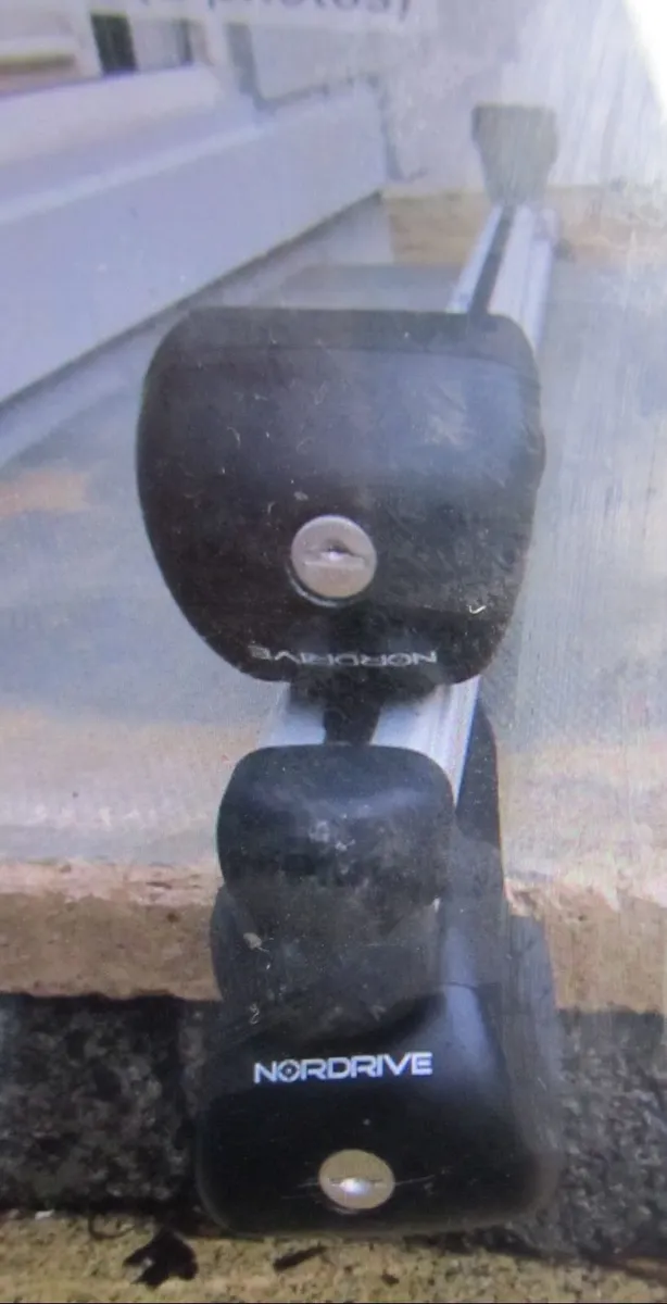 Car Roof Luggage Rails - Image 1