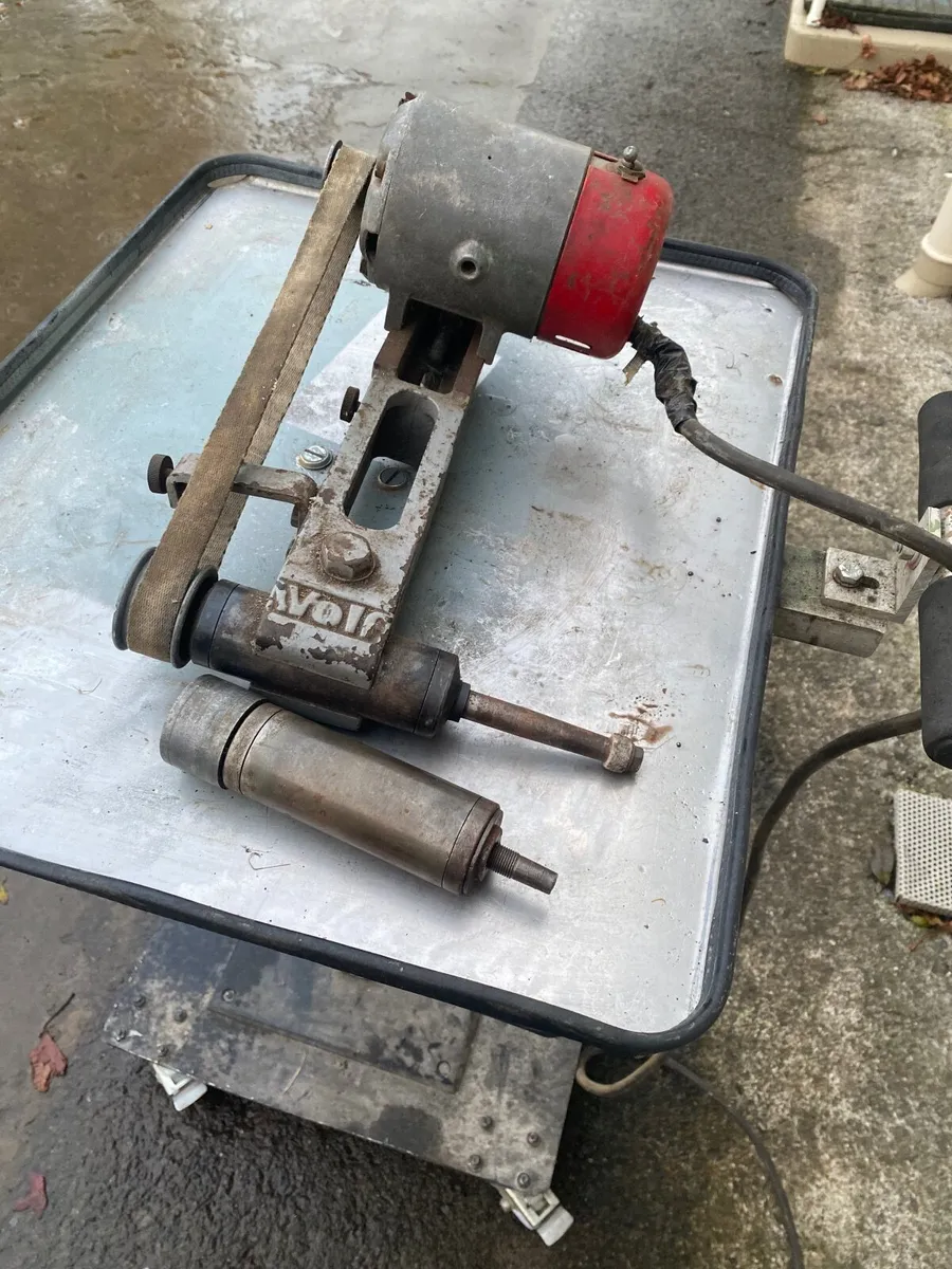 2 of Tool Post Grinders - Image 1