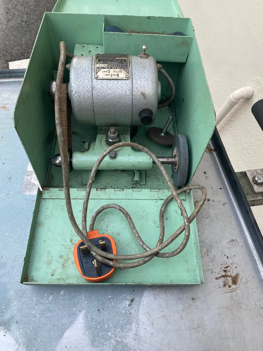 2 of Tool Post Grinders - Image 2