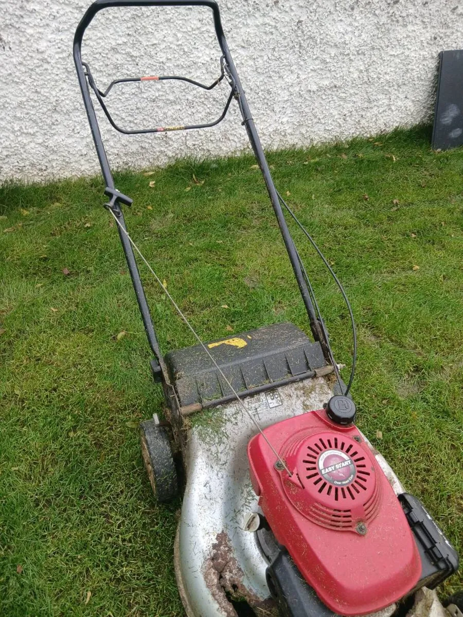 Honda izzy lawnmower - Image 3