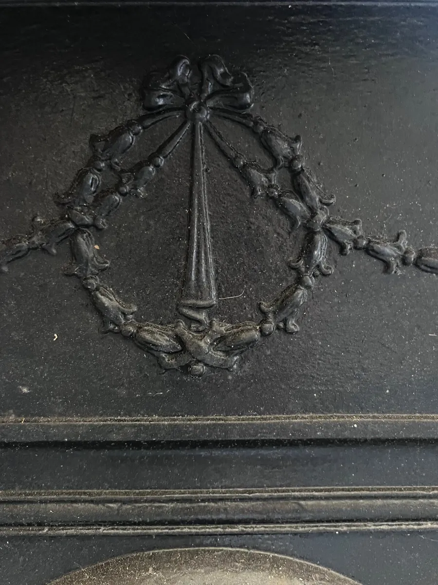 original Victorian / Edwardian Fireplace - Image 1