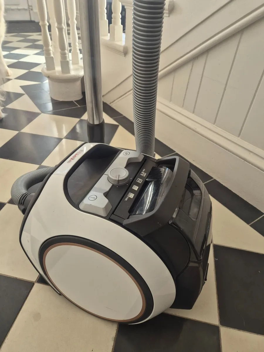 Miele Boost CX1 Parquet Hoover - Image 3