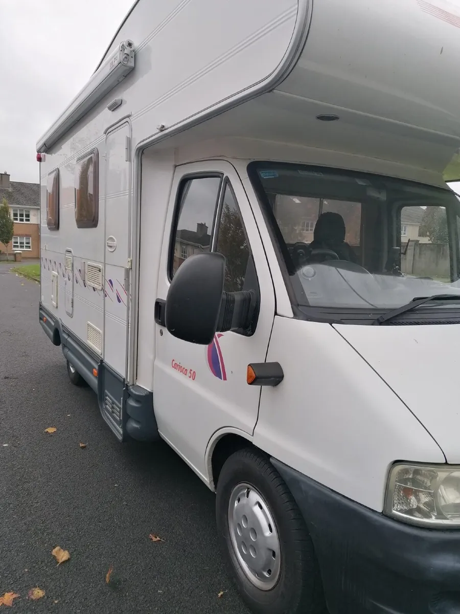 03 Camper - Image 3