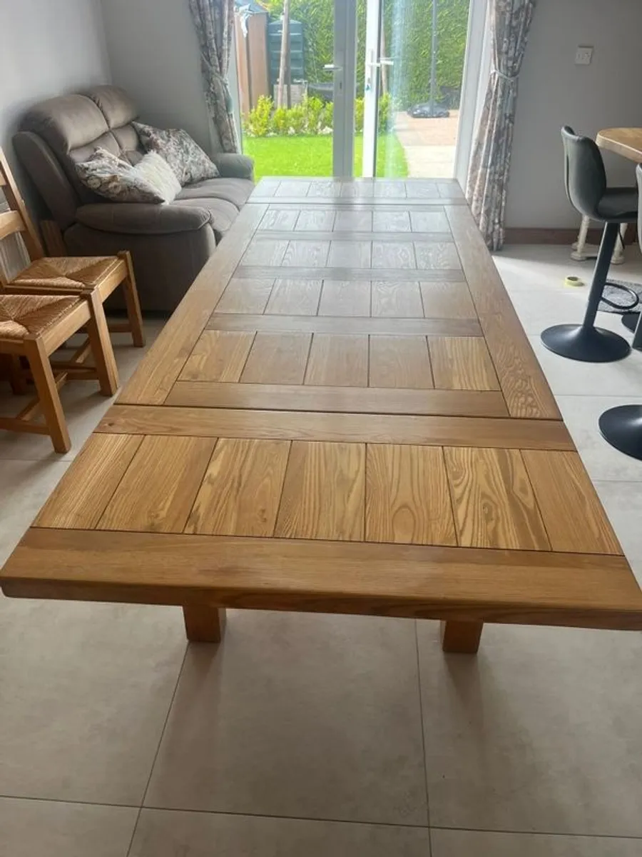 Solid Oak Dining Table with 6 Chairs - Image 3