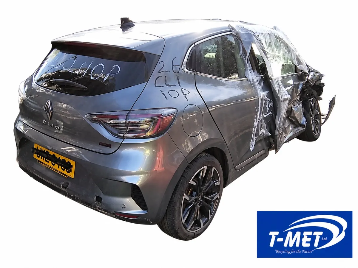 2025 RENAULT CLIO BREAKING FOR PARTS - Image 4