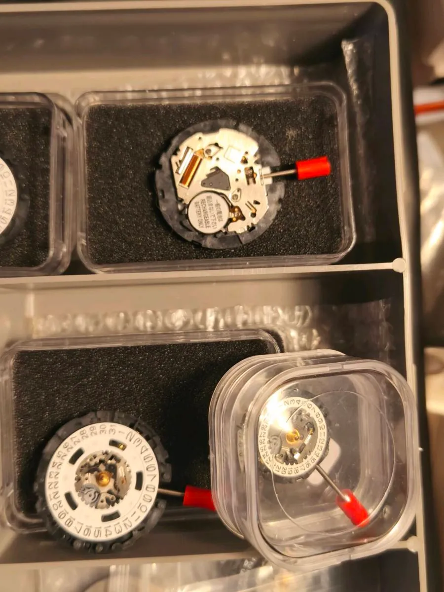 Seiko watch movement - Image 3