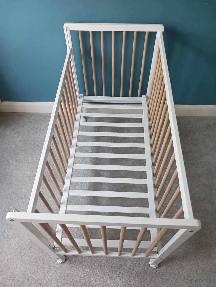 Cot - Image 3