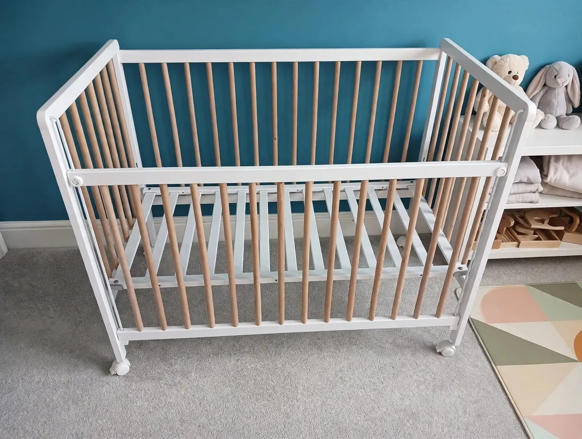 Cot - Image 2