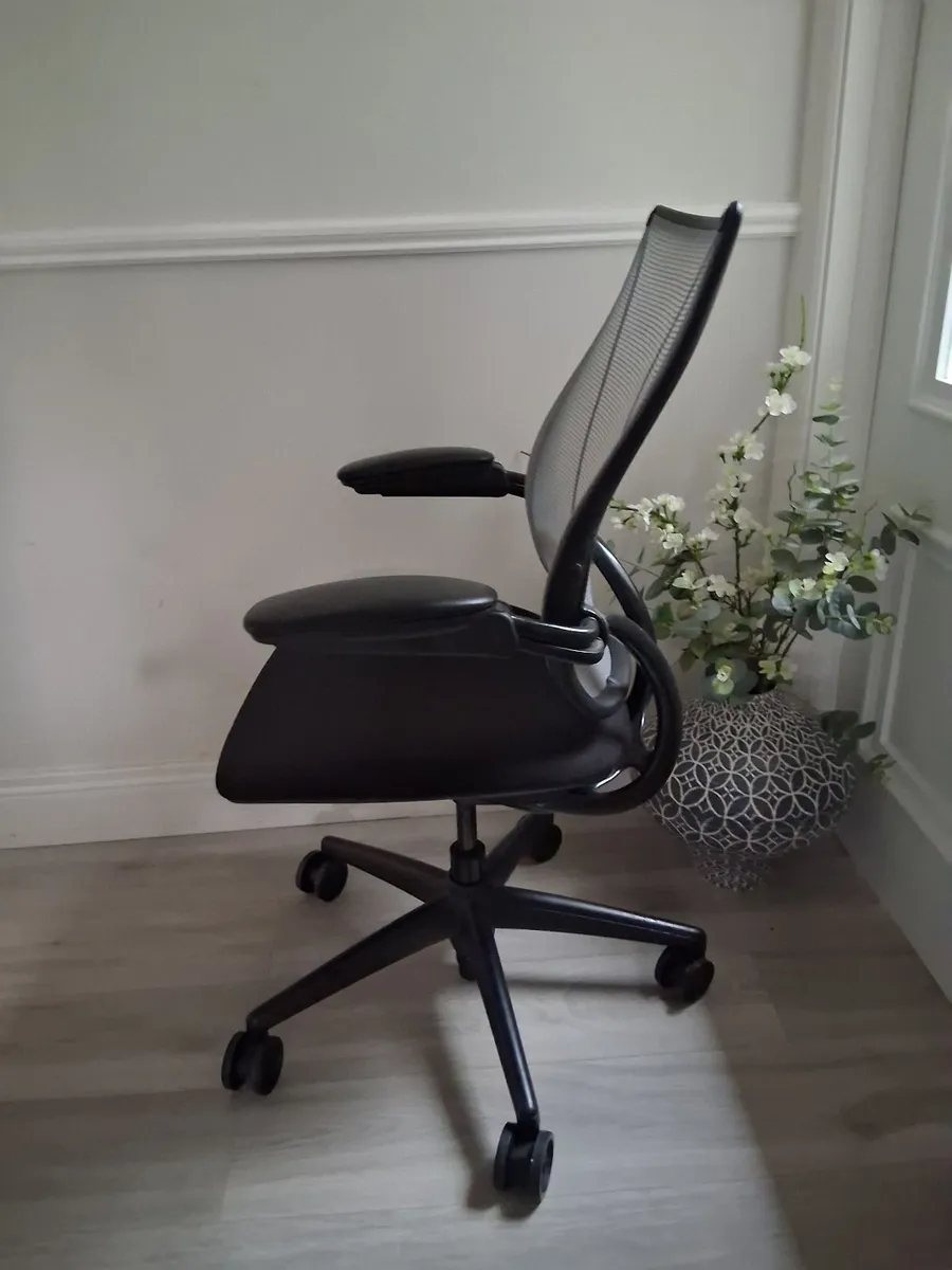 Humanscale Ergonomic Office Chair - Image 3