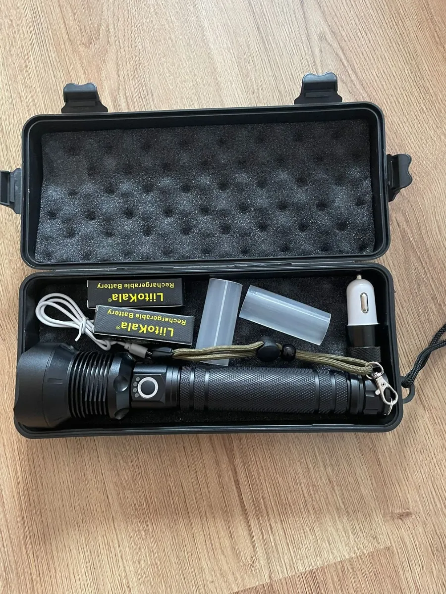 LED Torch powerful flash light, very Bright - Image 4
