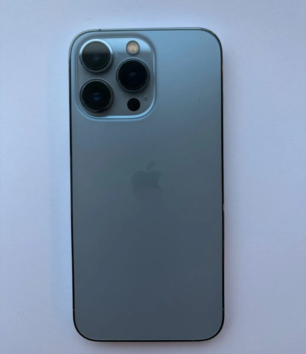 iPhone 13 Pro 128GB - 92% Battery - Like New - Image 1