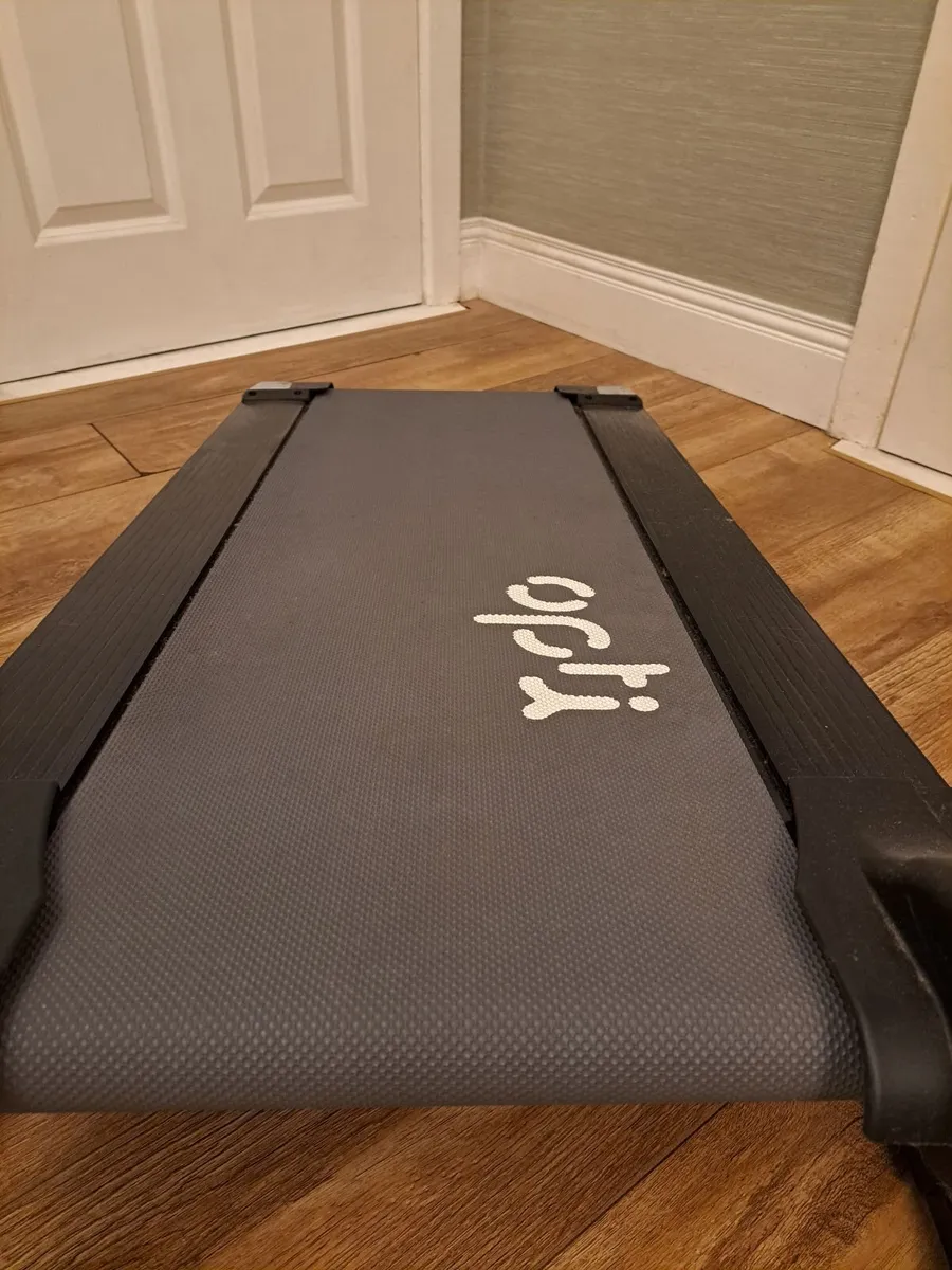 Treadmill - Image 2