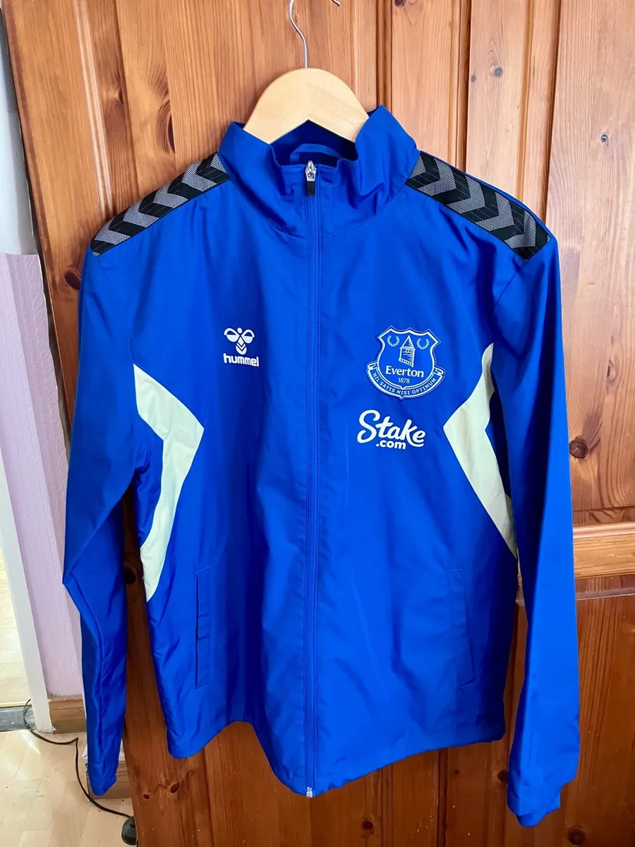 Hummel Everton training gear for sale. - Image 1