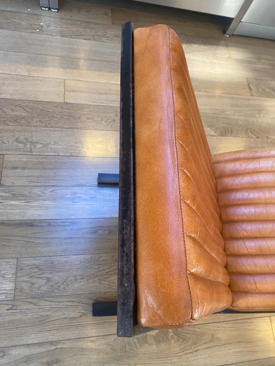 Armchair - Image 3