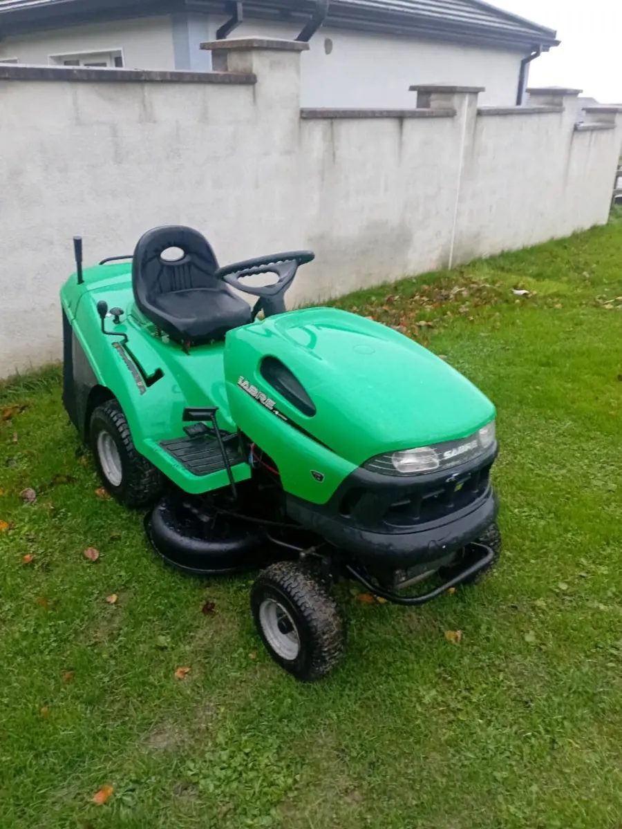 Ride on lawnmower - Image 2