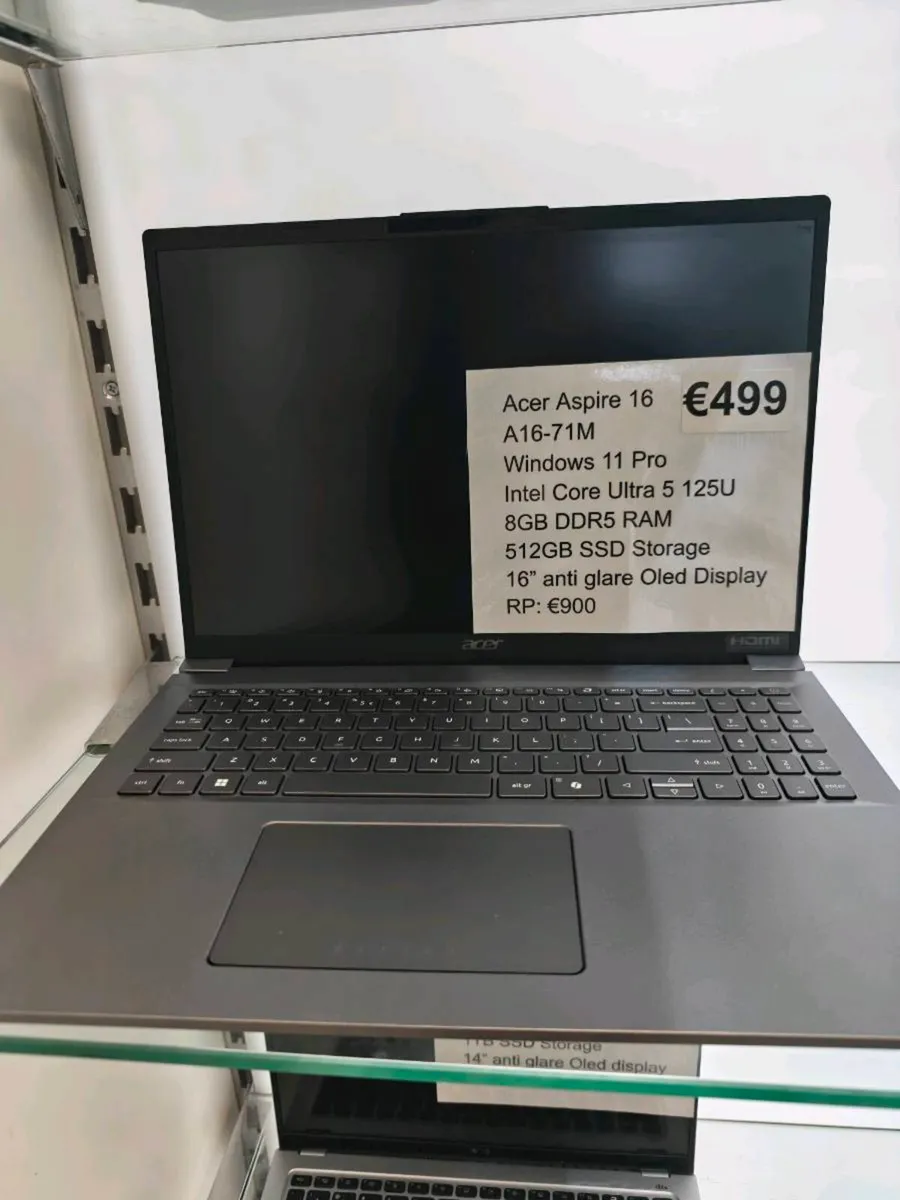 Acer Aspire 16