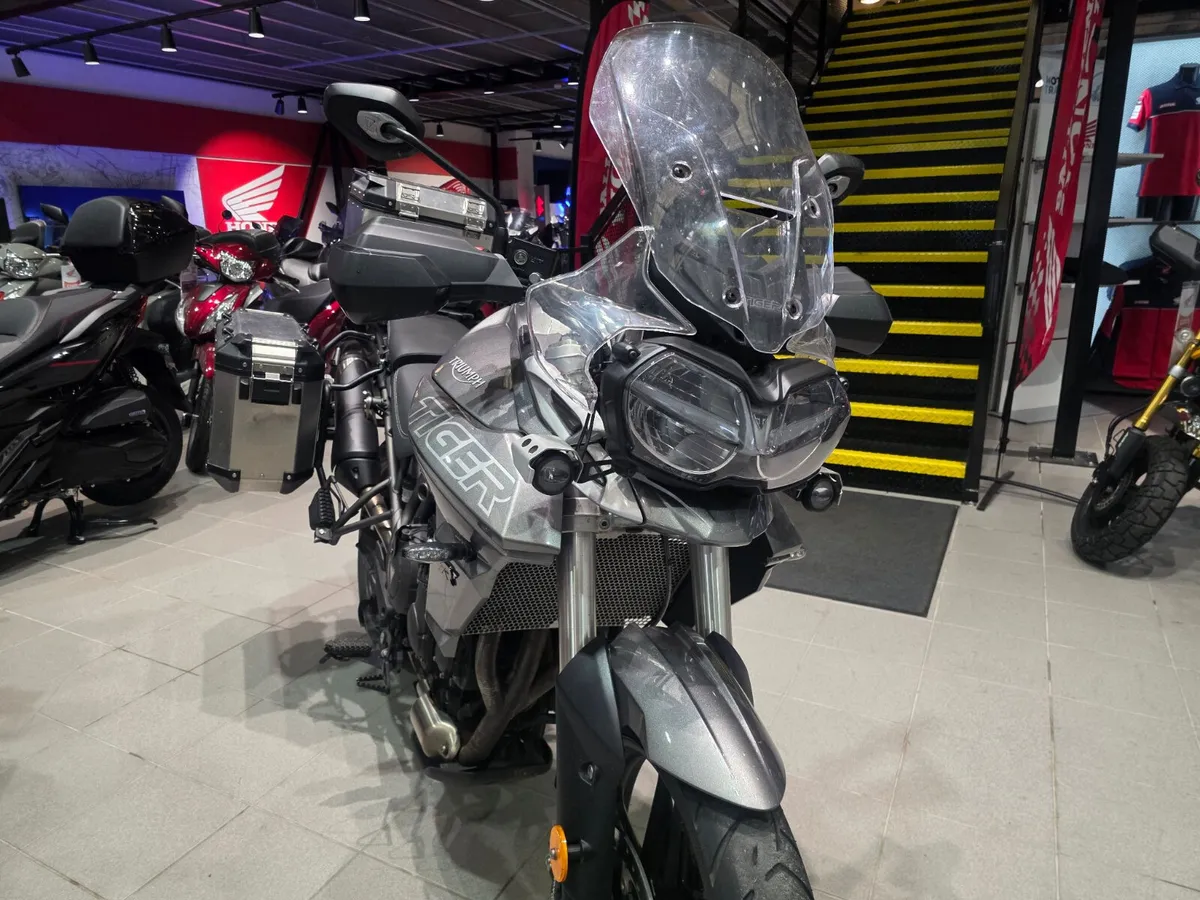 Triumph Tiger 800 XRT - Image 2