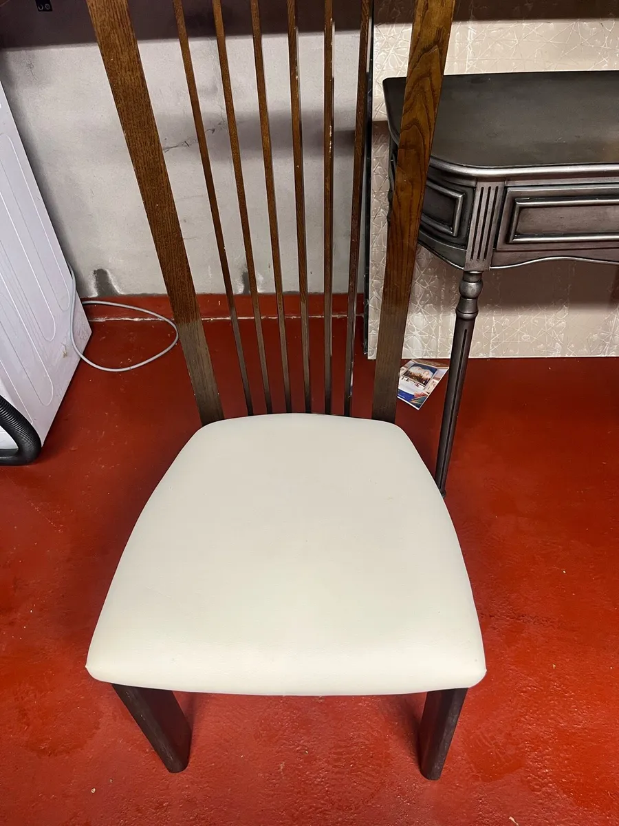 Dining chairs - Image 2