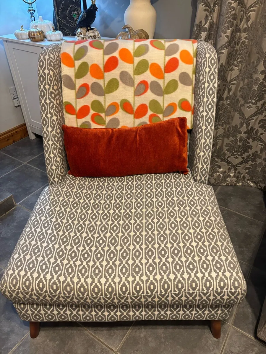 Accent Arm Chair - Image 1