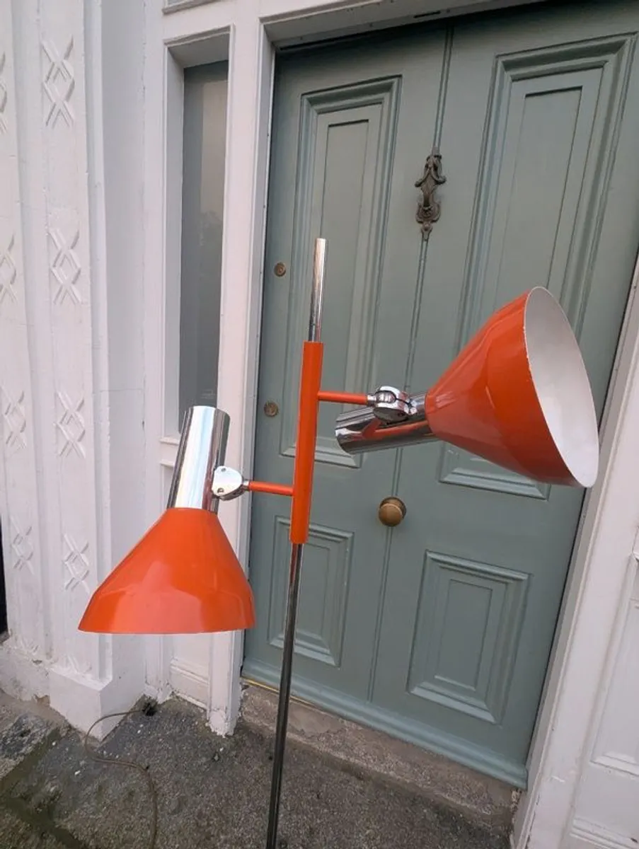 1960s Space Age double spotlight floor lamp - Image 4