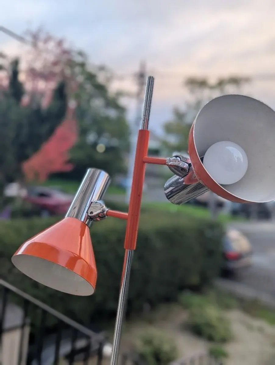 1960s Space Age double spotlight floor lamp - Image 1