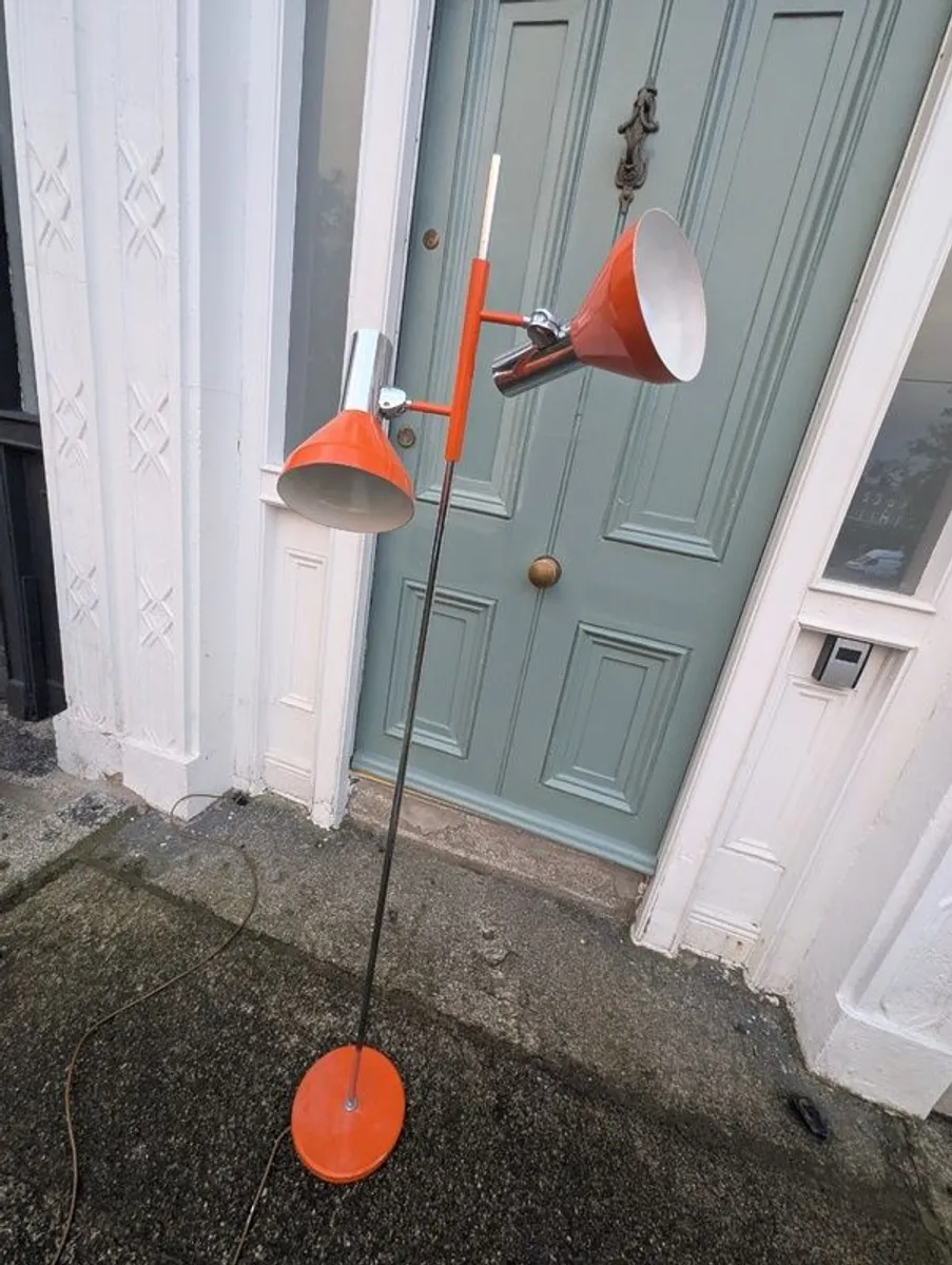 1960s Space Age double spotlight floor lamp - Image 3