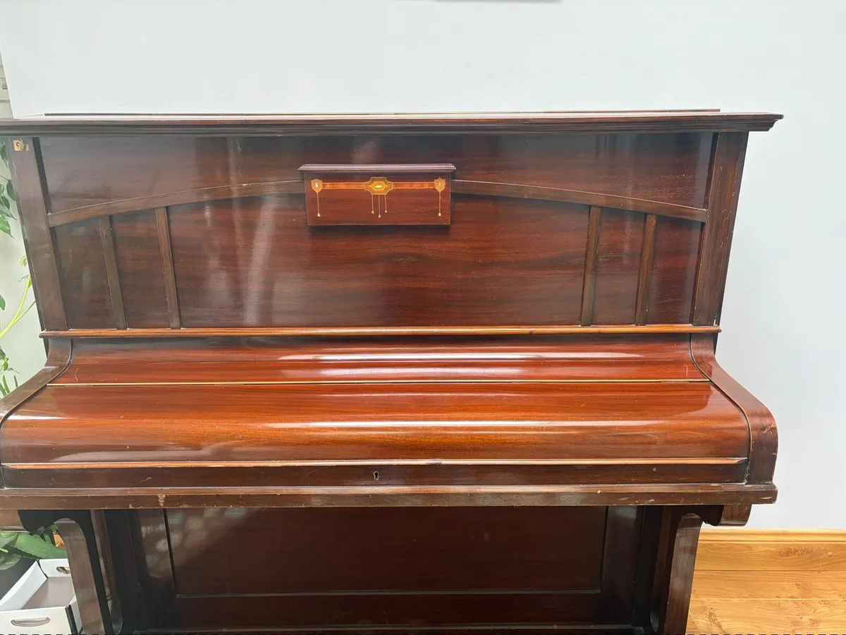 Piano - Image 2