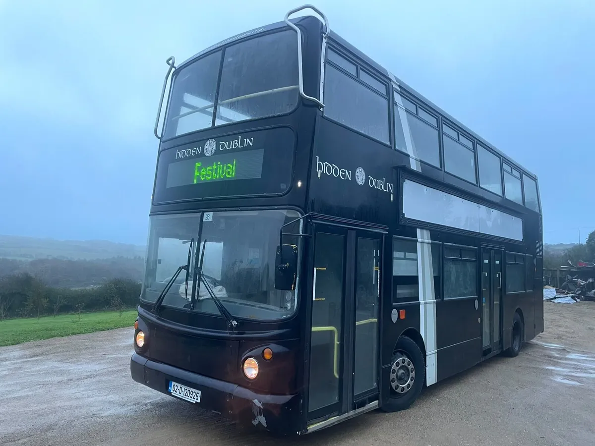 Volvo double decker (CVRT tested) - Image 1
