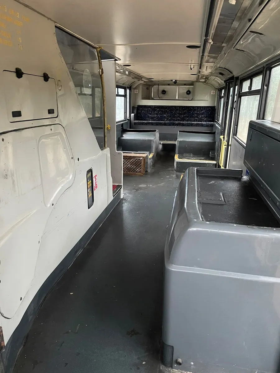 Volvo double decker (CVRT tested) - Image 4