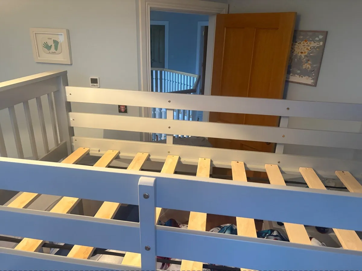 Bunk bed - Image 2