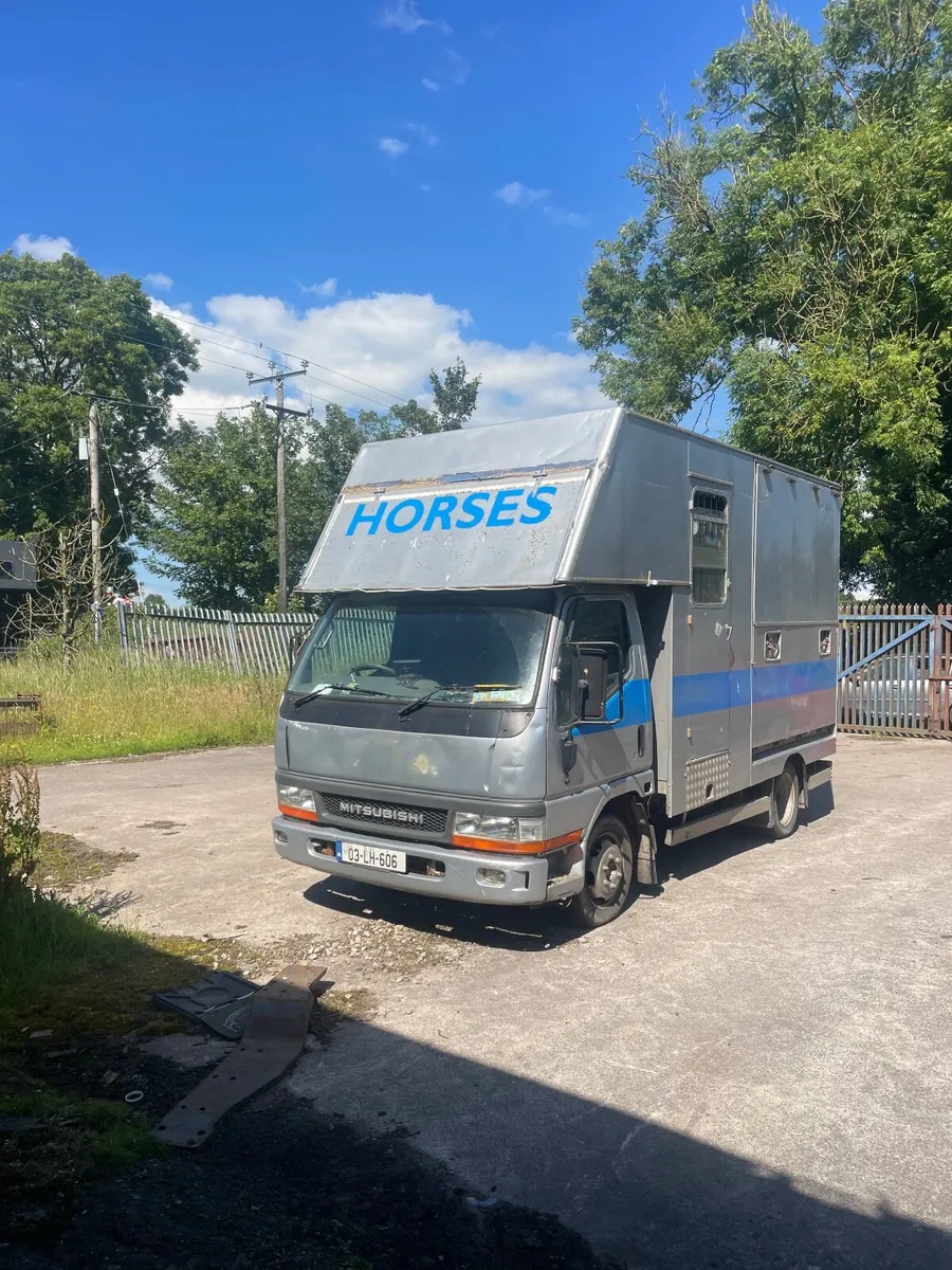 Horse lorry - Image 3