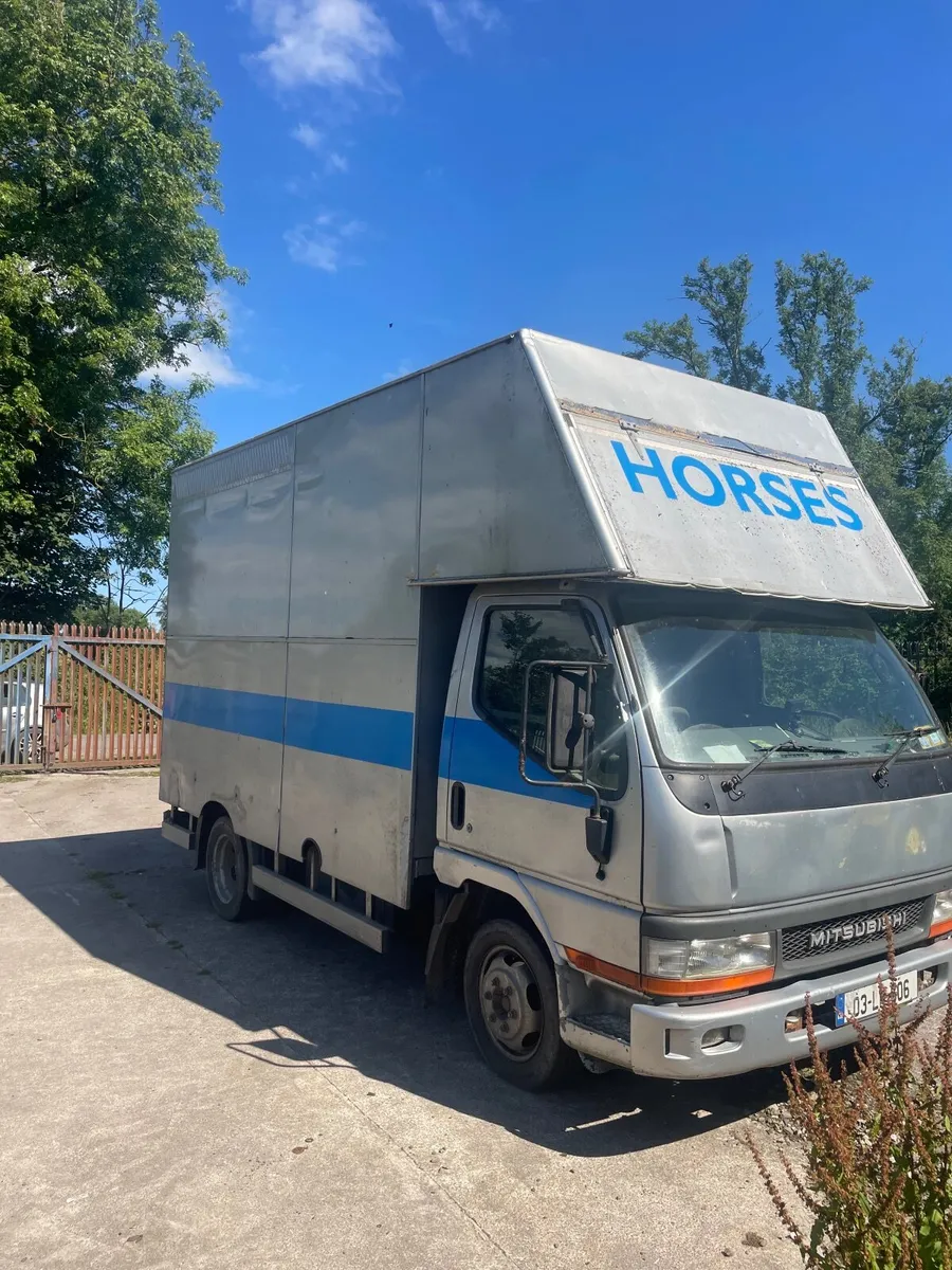 Horse lorry - Image 2