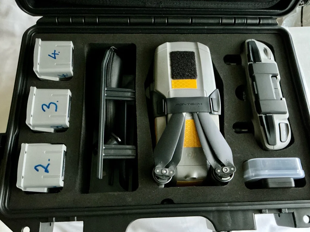 DJI Mavic Air 2 Drone + 4 Batteries + Hard Case - Image 4