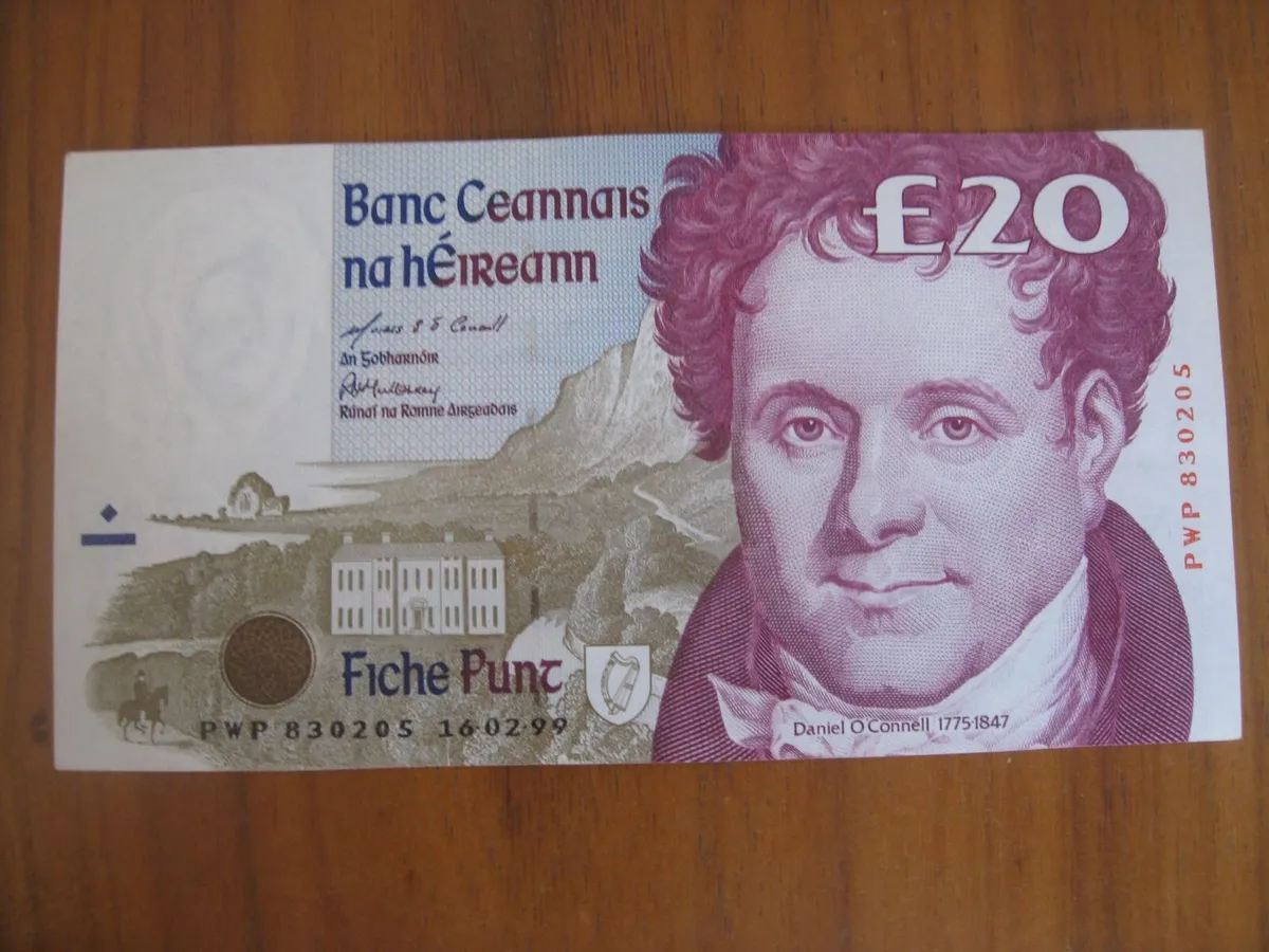 20 Pound C Series Notes - 45 Euros Each - Image 3