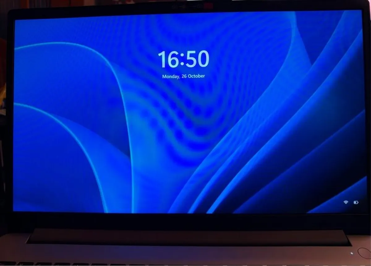 Lenovo Ideapad 15" - Image 1