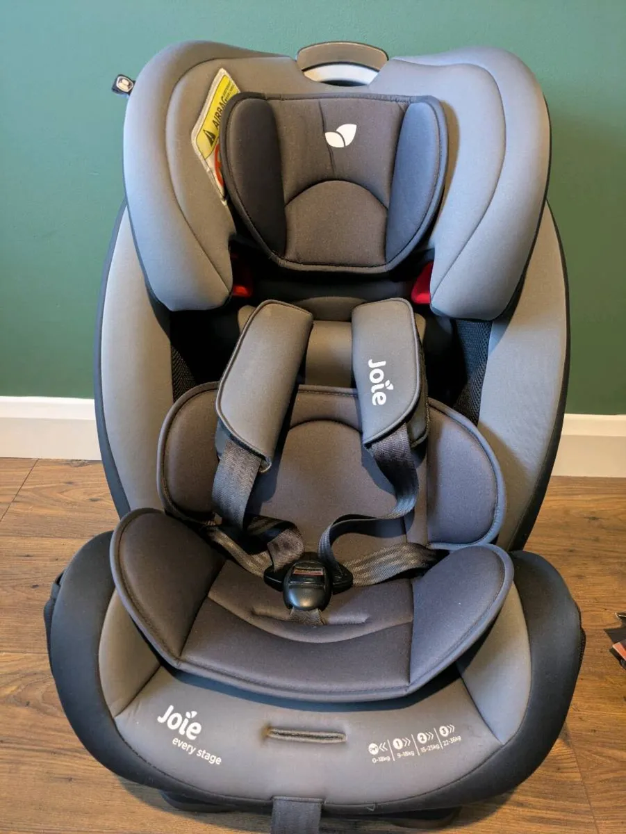 Joie every stage car seat - Image 2