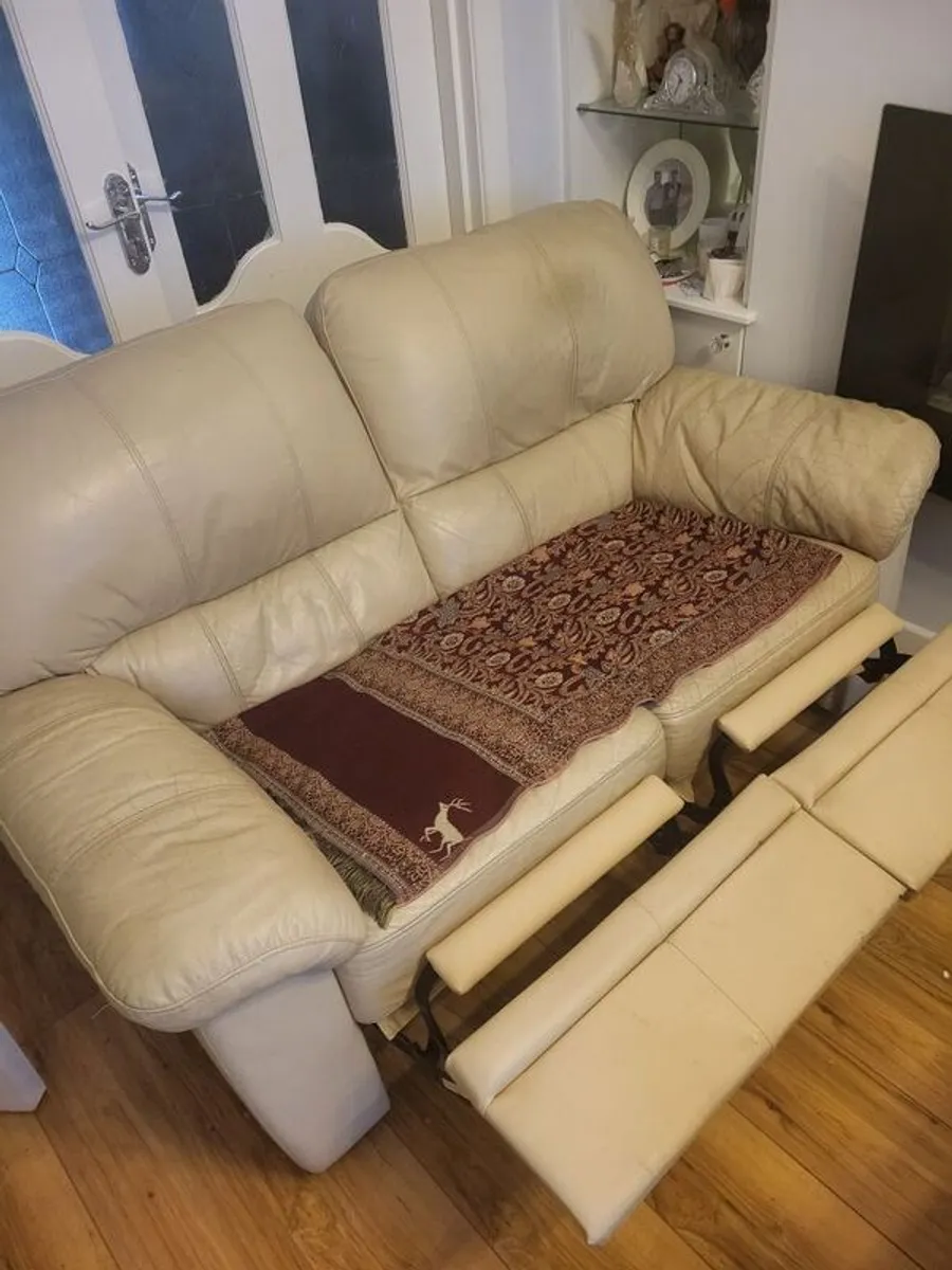 2 seater and 1 seater leather sofas both reclining - Image 3